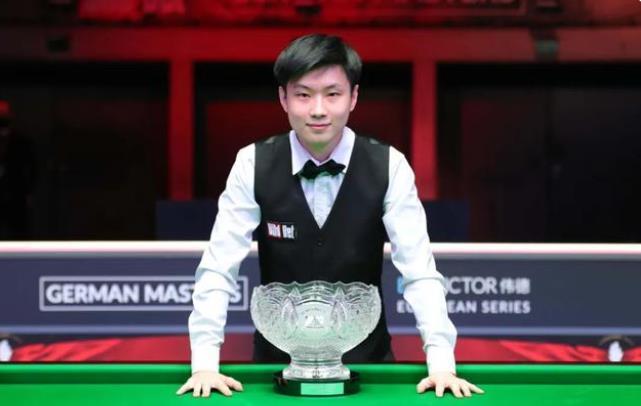 关键时刻挺 关键时刻挺