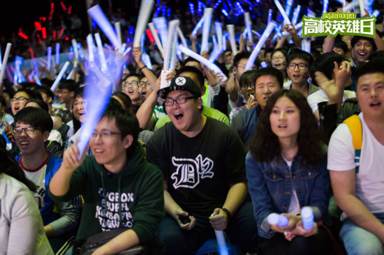 役的尹鸿博 役的尹鸿博