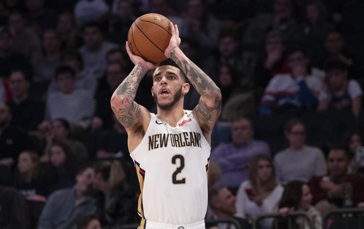 辅以鼓点的 辅以鼓点的